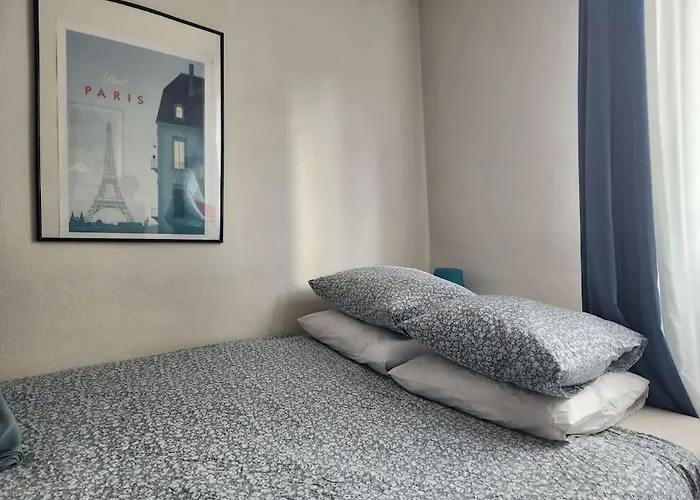 Joli Boheme Sous Les Toits De Parigi